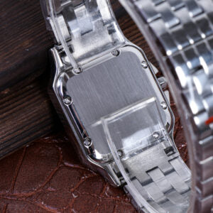 ORA Steel Panther-style ladies Seiko Mod watch, white dial, Roman numerals, interlocking bracelet, 34mm/38mm – bracelet detail