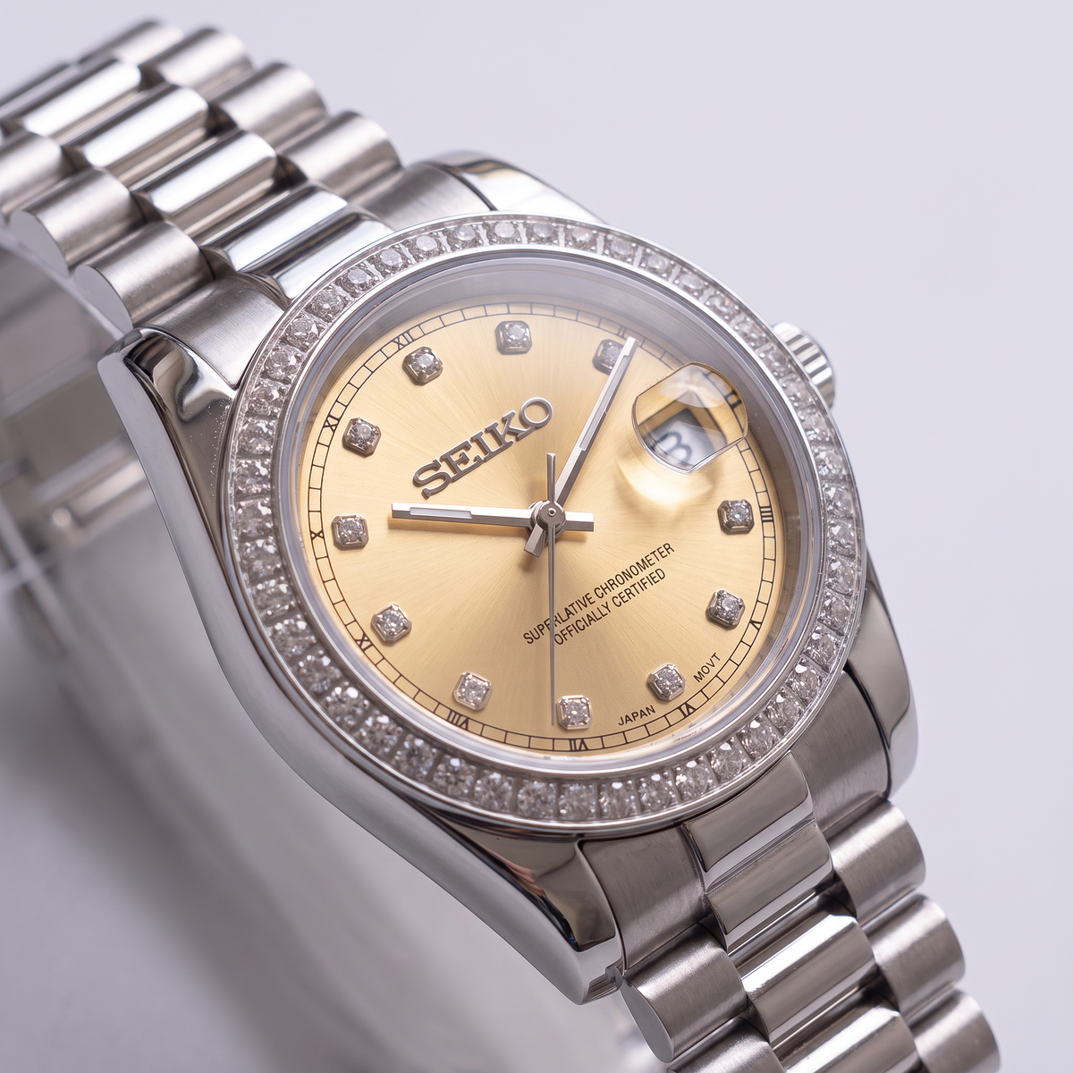 Steel Classic Date (31mm/36mm) Ladies Seiko MOD - GOLD DB