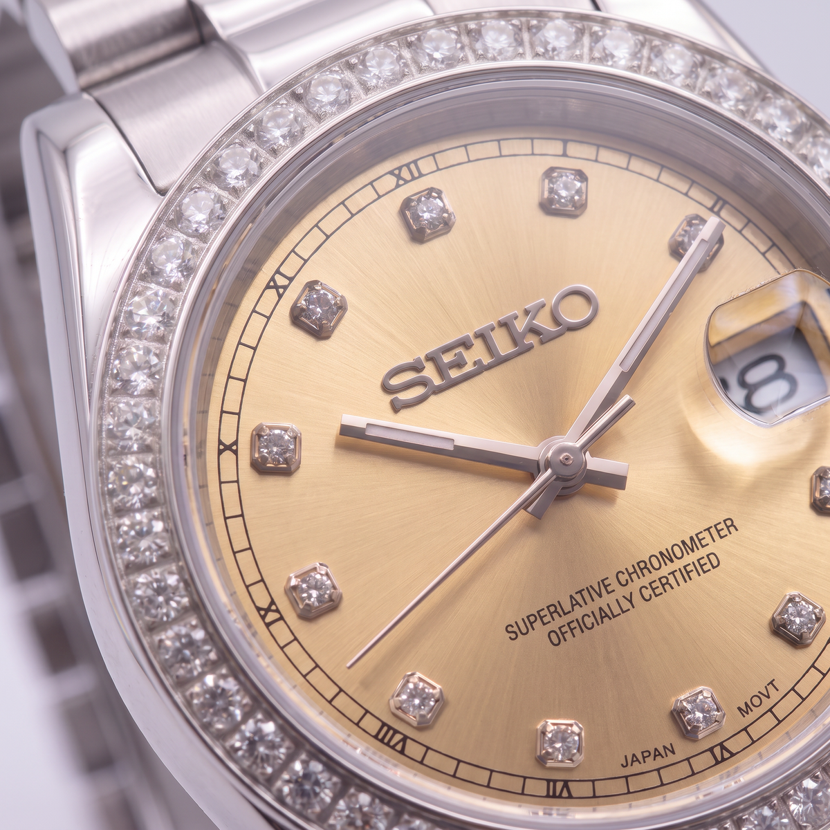 Steel Classic Date (31mm/36mm) Ladies Seiko MOD - GOLD DB