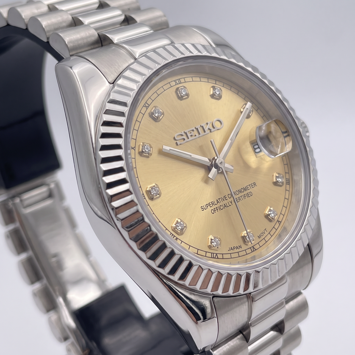 Steel Classic Date (31mm/36mm) Ladies Seiko MOD - GOLD