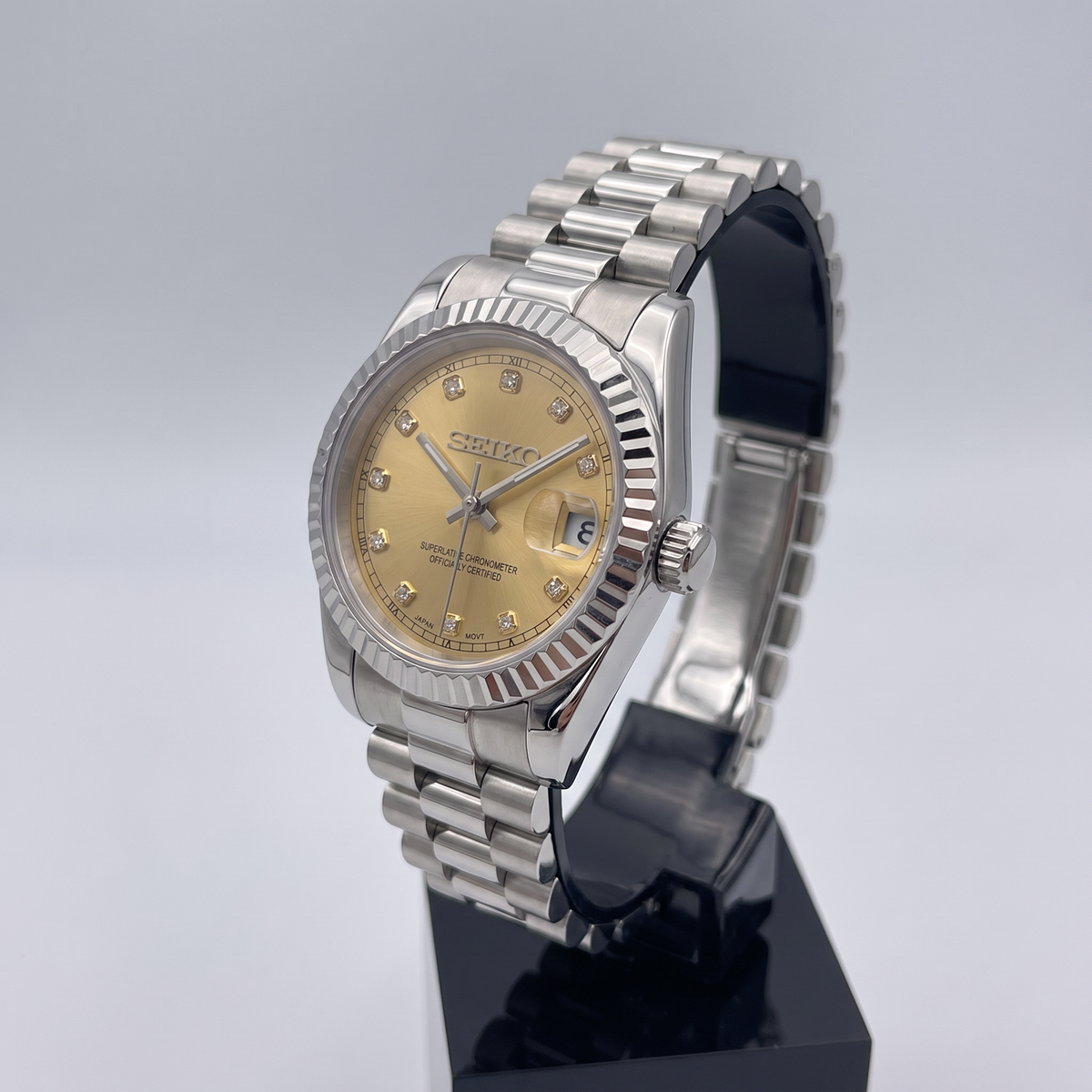 Steel Classic Date (31mm/36mm) Ladies Seiko MOD - GOLD