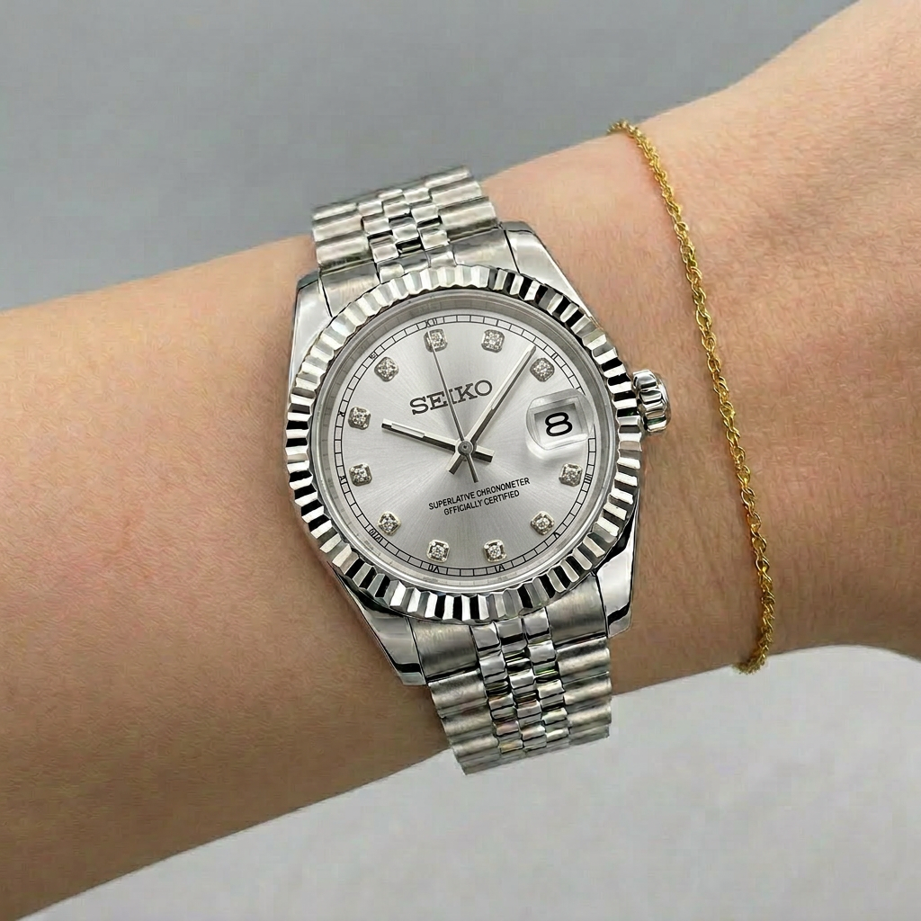 SEIKOJUST- WITHE WITH DIAMONDS