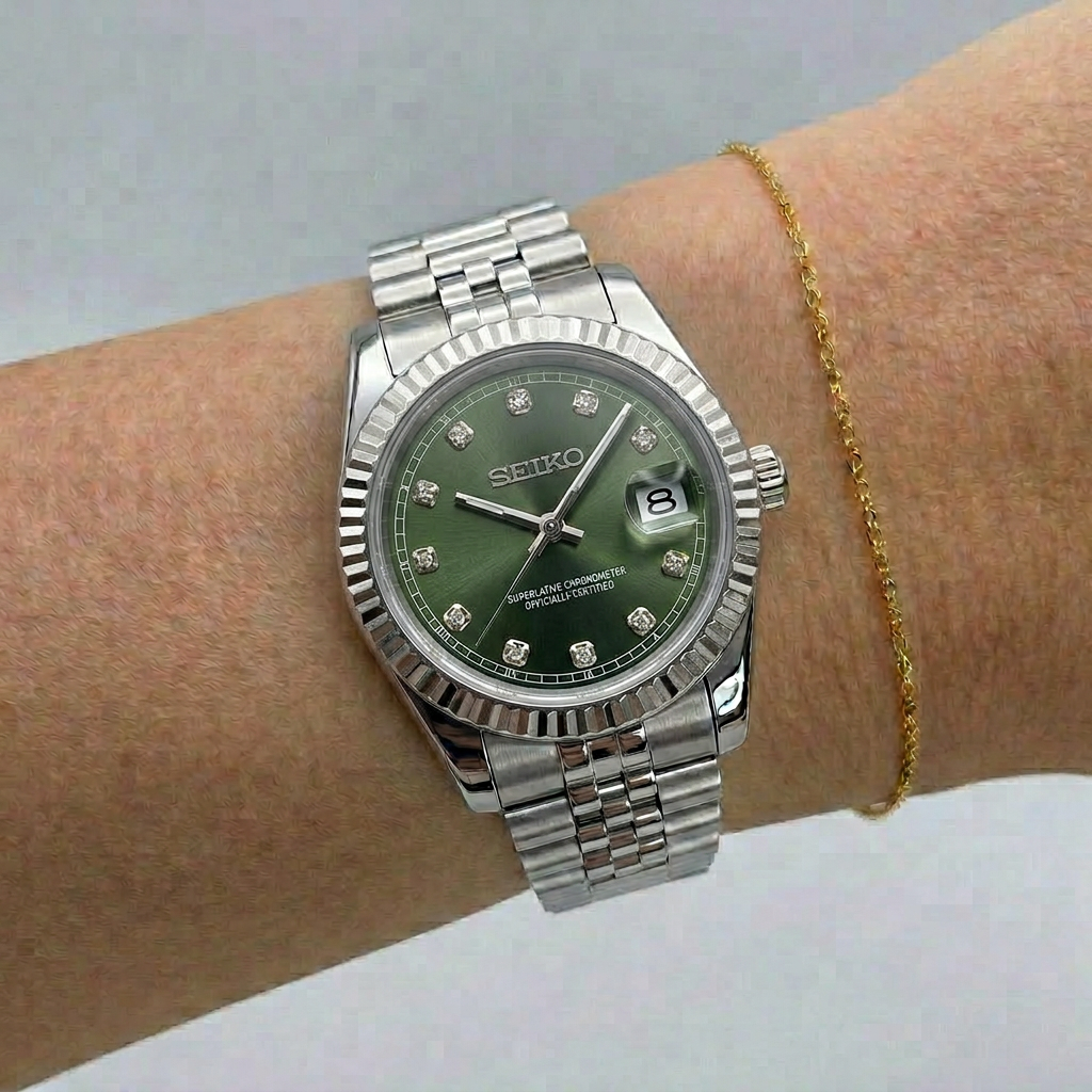 SEIKOJUST- GREEN WITH DIAMONDS