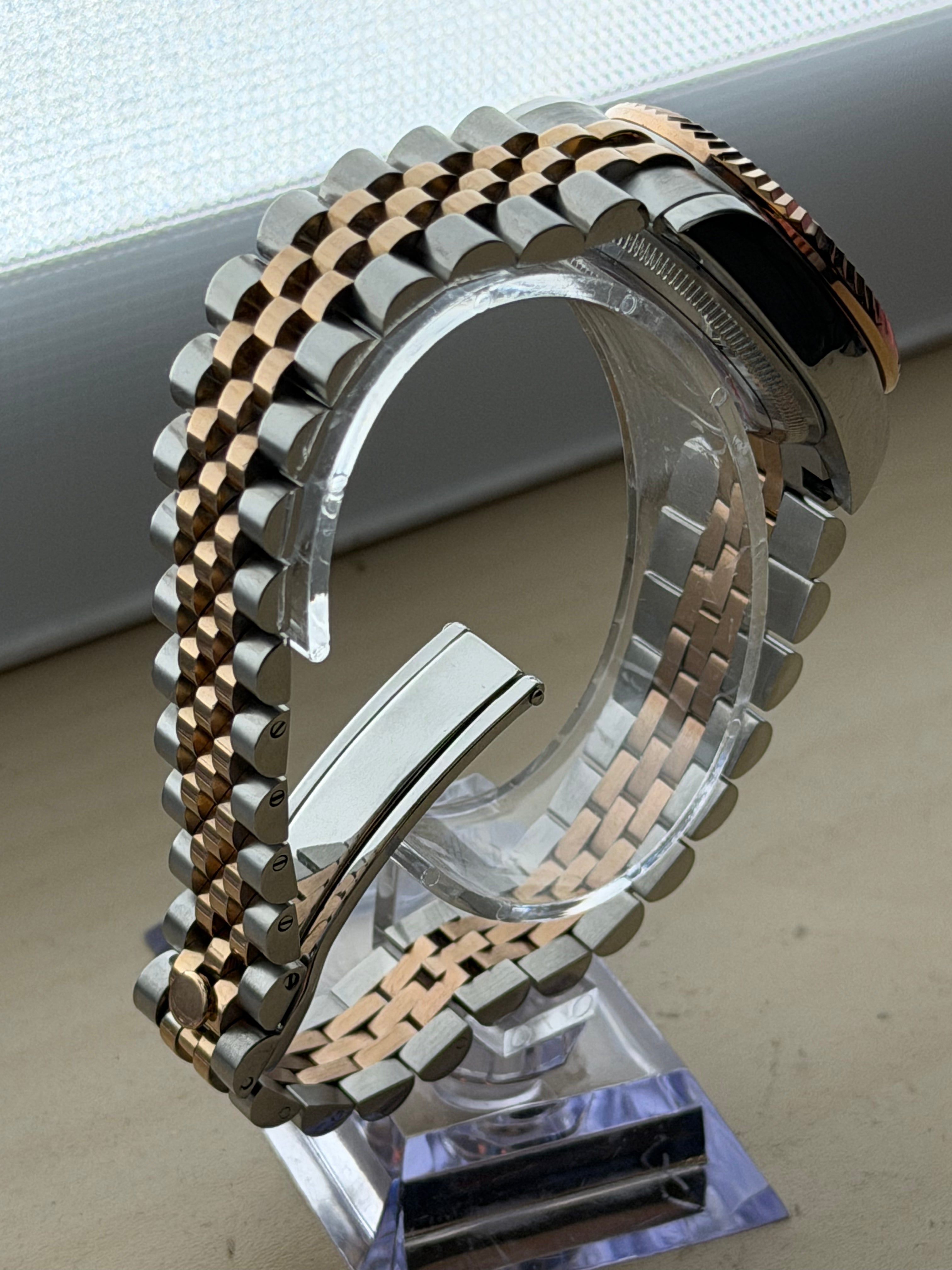 ORA Two-Tone Rose Gold Datejust ladies Seiko Mod watch, silver dial, fluted bezel, 31mm/36mm – dial detail close-up