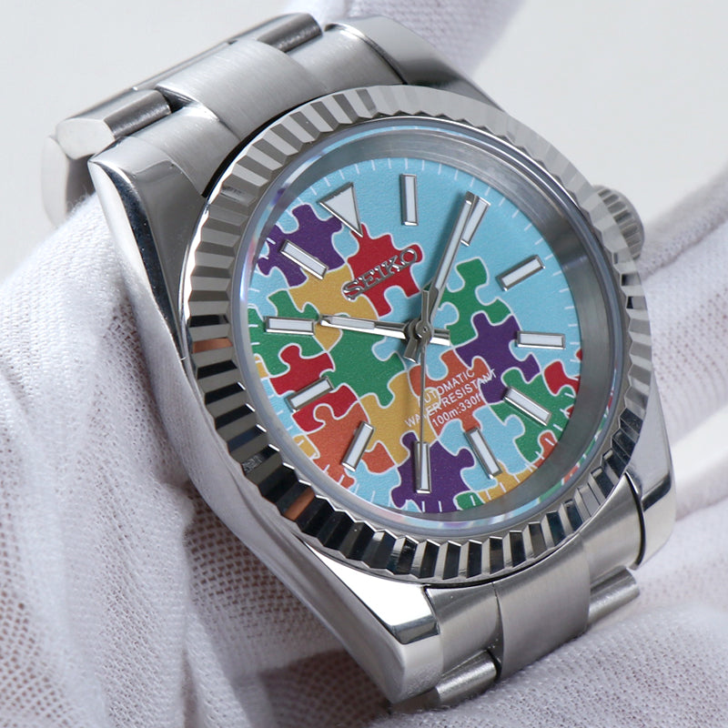 ORA Oyster Perpetual-style Seiko Mod watch, faceted puzzle dial, fluted bezel, stainless steel, 36mm – dial detail close-up
