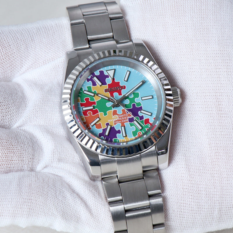 ORA Oyster Perpetual-style Seiko Mod watch, faceted puzzle dial, fluted bezel, stainless steel, 36mm – bezel close-up