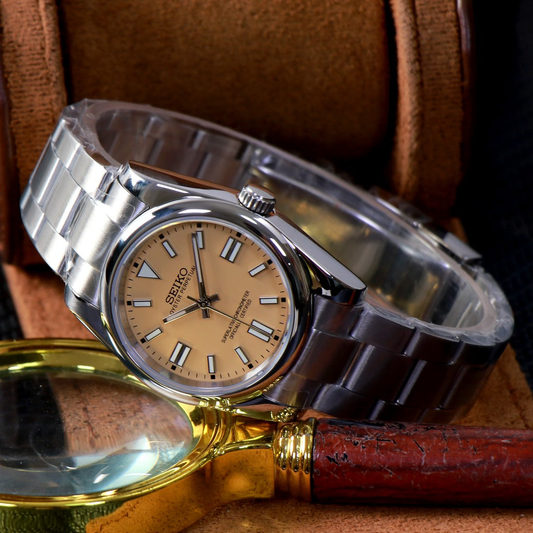 ORA Oyster Perpetual-style Seiko Mod watch, yellow dial, stainless steel, 36mm – case back detail