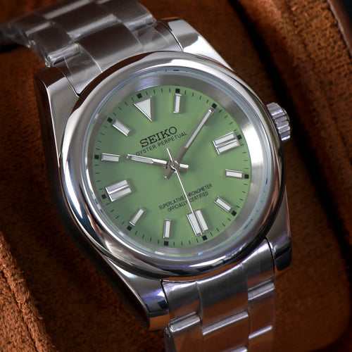 ORA Oyster Perpetual-style Seiko Mod watch, green dial, stainless steel, 36mm – front view
